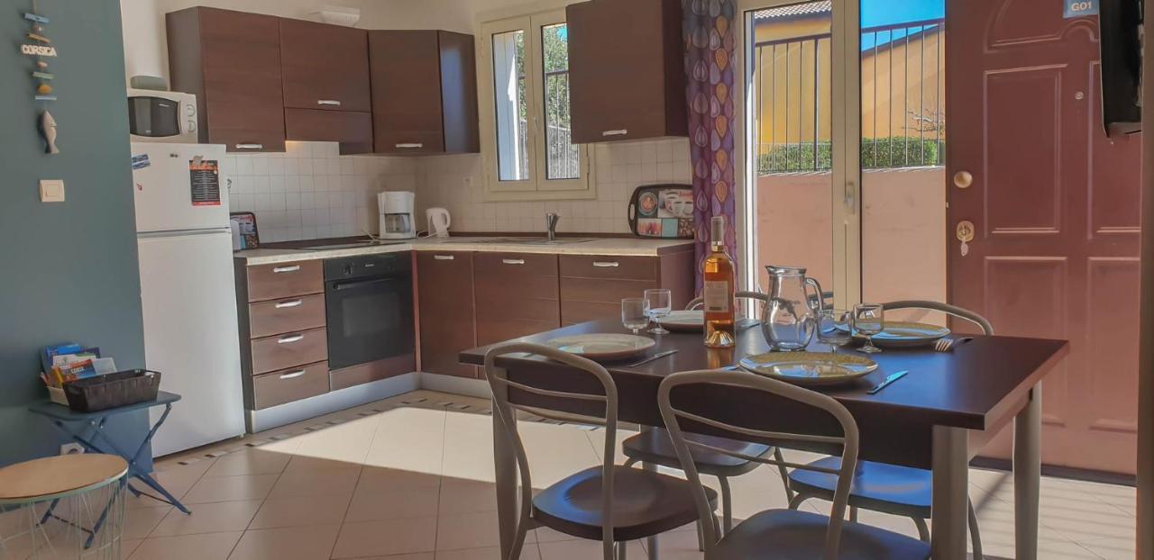 Joli Appartement En Corse Avec Piscine Belgodère Esterno foto