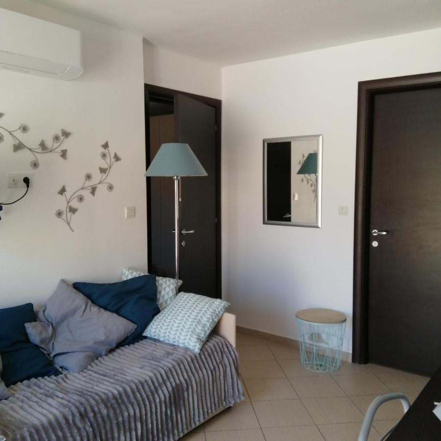 Joli Appartement En Corse Avec Piscine Belgodère Esterno foto